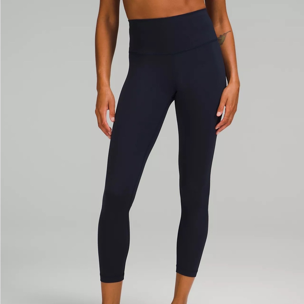Lululemon Wunder Train Leggings Blue Size 10.